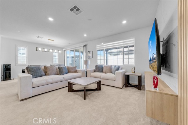 Detail Gallery Image 10 of 28 For 3933 E Perdido Privado, Ontario,  CA 91761 - 2 Beds | 2 Baths