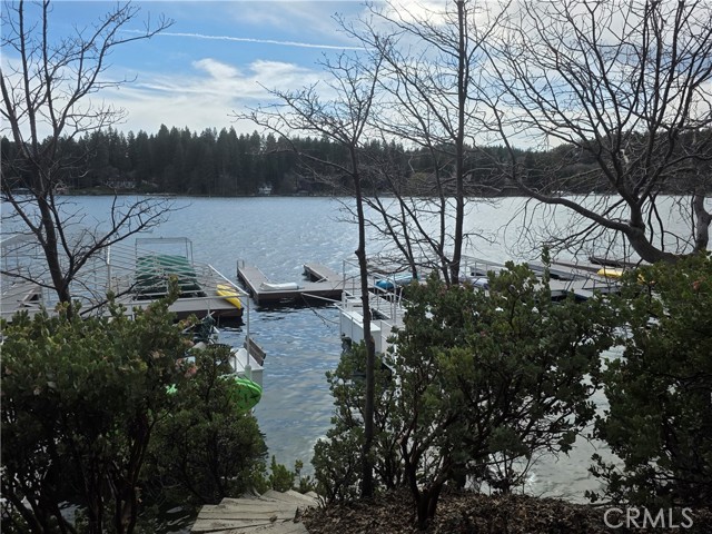 Detail Gallery Image 2 of 27 For 412 N 412 #a, Lake Arrowhead,  CA 92354 - 0 Beds | 0 Baths