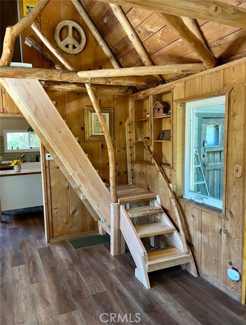 177 Craghill, Cedar Glen, CA 92321