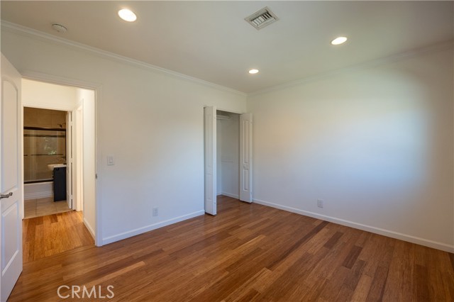 Detail Gallery Image 10 of 24 For 10930 Oro Vista Ave, Sunland,  CA 91040 - 3 Beds | 2 Baths