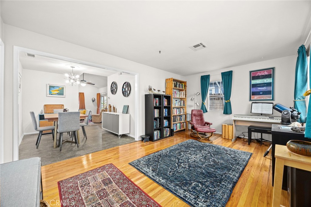 MLS #GD25252936 image #10