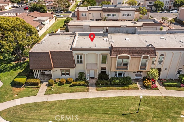 Detail Gallery Image 25 of 40 For 9745 Port Royal Cir, Huntington Beach,  CA 92646 - 2 Beds | 1/1 Baths