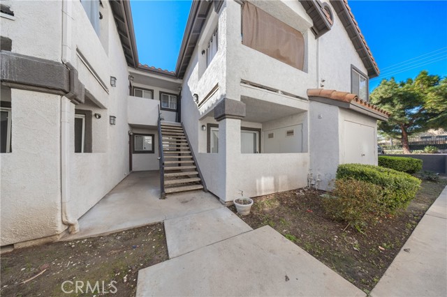 Detail Gallery Image 2 of 31 For 16377 Lakeshore 6k,  Lake Elsinore,  CA 92530 - 2 Beds | 2/1 Baths