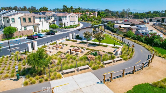 31980 Via Refrescar, San Juan Capistrano CA: https://media.crmls.org/medias/abae7d5f-09ba-4d39-9d77-6e7efafcf4b2.jpg