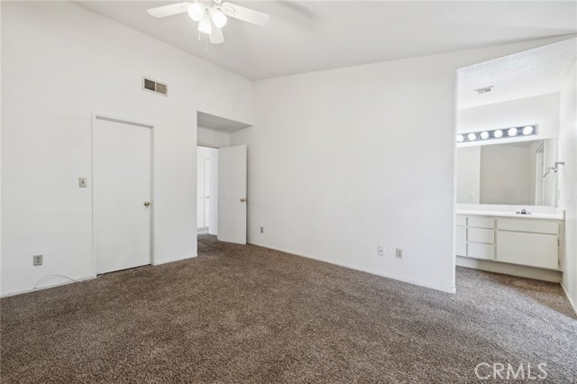 3112 Echo Drive, Rosamond CA: https://media.crmls.org/medias/abaea2a6-fc71-4b16-9541-178b89a88518.jpg