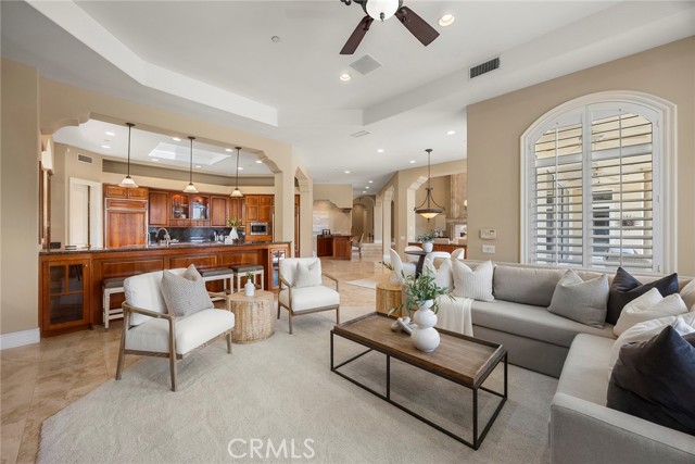 Detail Gallery Image 8 of 45 For 1767 N Kimbark Ln, Orange,  CA 92869 - 6 Beds | 6 Baths