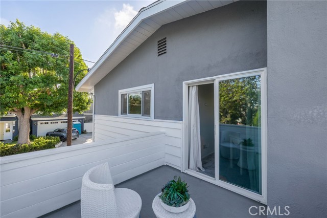 2701 Valley Drive, Manhattan Beach, California 90266, 4 Bedrooms Bedrooms, ,2 BathroomsBathrooms,Residential,Sold,Valley,SB23158108
