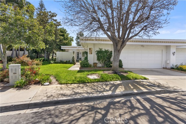 5593 Avenida Sosiega #A, Laguna Woods, CA 92637