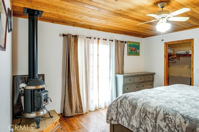 Image 24 of 43 For 2216 St Bernard