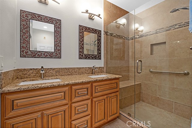 Detail Gallery Image 27 of 39 For 8 Veneto Ln, Aliso Viejo,  CA 92656 - 3 Beds | 2/1 Baths