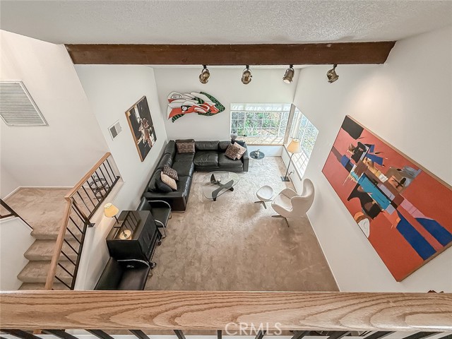 Detail Gallery Image 22 of 48 For 5021 Ambridge Dr, Calabasas,  CA 91301 - 4 Beds | 3 Baths