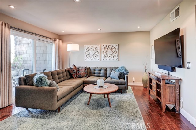 2516 East Willow, 203 photo 13