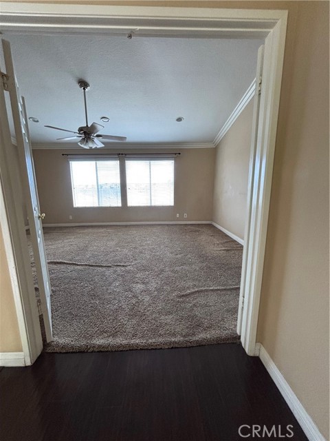 17092 Whispering Brook Way, Riverside CA: https://media.crmls.org/medias/abb263e7-1d75-4f88-b208-53491dae8c78.jpg