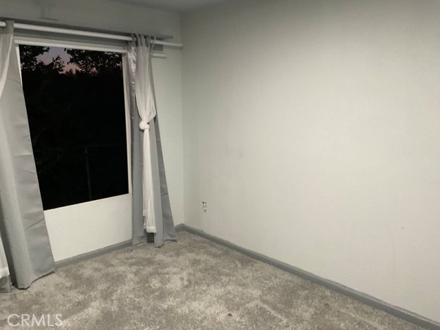 15678 AVION Lane, Victorville CA: https://media.crmls.org/medias/abb280ba-3494-405c-a735-cdb6401c72be.jpg