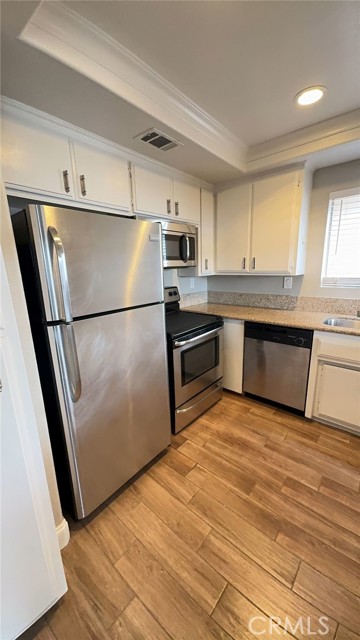 Detail Gallery Image 19 of 28 For 24319 Canyon Lake Drive North #7,  Canyon Lake,  CA 92587 - 1 Beds | 1 Baths