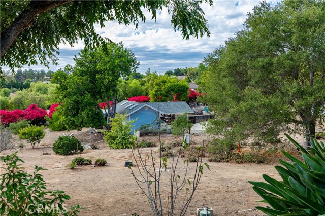 3352 Via Zara, Fallbrook CA: https://media.crmls.org/medias/abb2a988-52f4-4d5b-822a-c7e370235f38.jpg