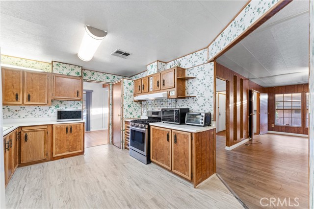 Detail Gallery Image 12 of 48 For 1400 S Sunkist #80,  Anaheim,  CA 92806 - 2 Beds | 2 Baths