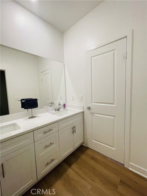 Detail Gallery Image 17 of 30 For 2004 2004 Dewdrop, Upland,  CA 91786 - 4 Beds | 2/1 Baths