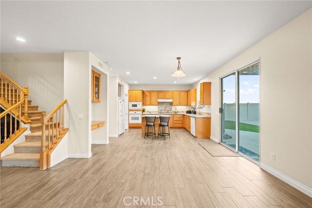 Detail Gallery Image 23 of 73 For 33926 Channel, Temecula,  CA 92592 - 4 Beds | 2/1 Baths