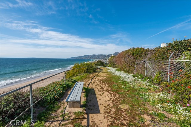 Drew Fenton | 29712 Zuma Bay Way Malibu CA | MLS: 7495918 Drew Fenton | 29712 Zuma Bay Way Malibu CA | MLS: 7495918