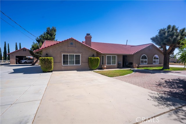 Detail Gallery Image 3 of 75 For 11050 Bolinas Rd, Oak Hills,  CA 92344 - 4 Beds | 3/1 Baths