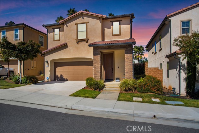 MLS# OC23184095