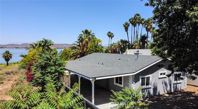 17300 Grand Avenue, Lake Elsinore CA: https://media.crmls.org/medias/abb7f8d3-9dc7-4a2f-a124-bfd38b6d92bf.jpg