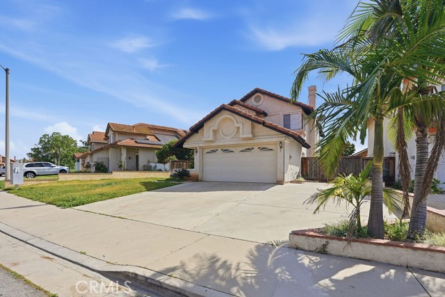 Detail Gallery Image 3 of 68 For 7960 Carlyle Dr, Jurupa Valley,  CA 92509 - 3 Beds | 2/1 Baths