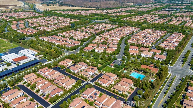 55 Decker, Irvine CA: https://media.crmls.org/medias/abbaac73-2c5e-4020-a19e-362f20031fe5.jpg