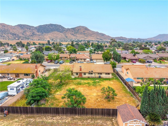 Detail Gallery Image 19 of 25 For 28930 Gifford, Moreno Valley,  CA 92555 - 4 Beds | 2 Baths