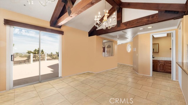 4176 Goss Rd, Phelan CA: https://media.crmls.org/medias/abbc43dc-1b64-420a-a267-59b69d5ef9a8.jpg