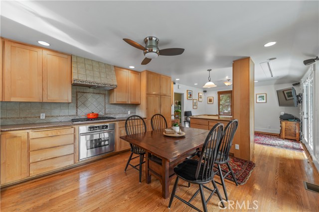 Detail Gallery Image 17 of 56 For 526 W 12th St, Claremont,  CA 91711 - 3 Beds | 2/1 Baths