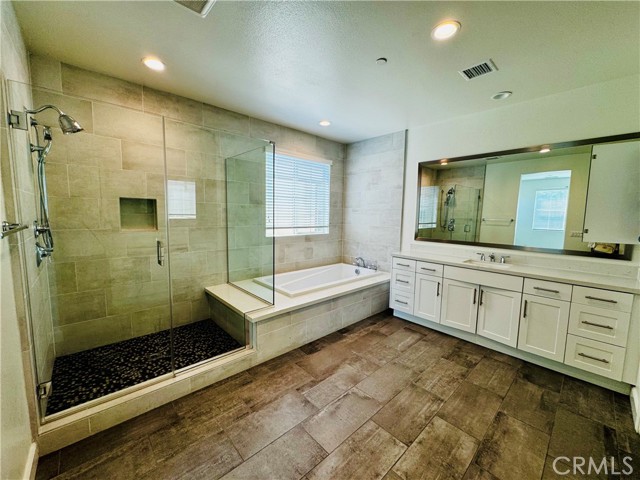 2034 Rembrandt, Santa Ana CA: https://media.crmls.org/medias/abbd2237-a4fb-4948-9d3a-cf7d87590a3e.jpg
