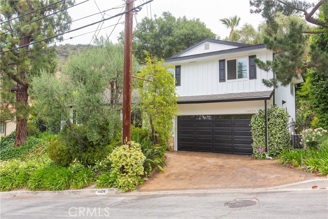 14879 Jadestone Drive, Sherman Oaks CA: https://media.crmls.org/medias/abbd80ab-11e0-4b85-9a28-ac2656bebf02.jpg