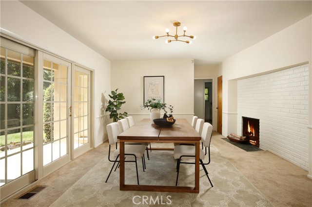 1914 Lyans Drive photo 3