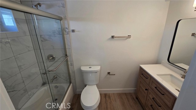 Detail Gallery Image 6 of 8 For 988 El Camino #105,  Costa Mesa,  CA 92626 - 1 Beds | 1 Baths