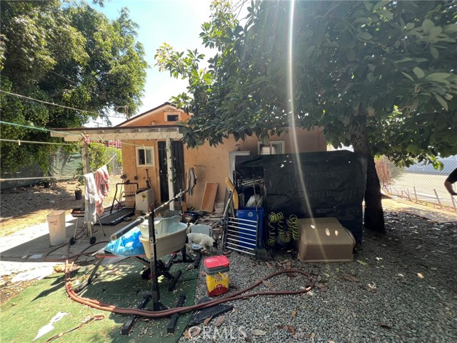 1327 S Gage Avenue, Los Angeles CA: https://media.crmls.org/medias/abc0de68-d36a-4348-a446-b09aed786a7f.jpg