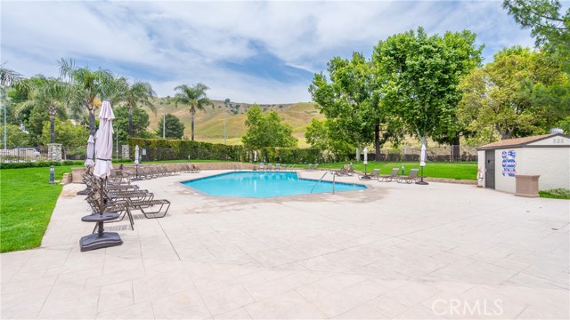 19448 Crystal Ridge Lane, Porter Ranch CA: https://media.crmls.org/medias/abc11ab0-8378-4d04-ac71-4559897bb7ca.jpg