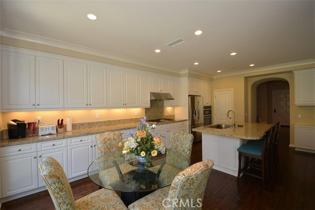 51 Lupari, Irvine CA: https://media.crmls.org/medias/abc170b1-1ade-4dd6-ad7d-010cf339da17.jpg