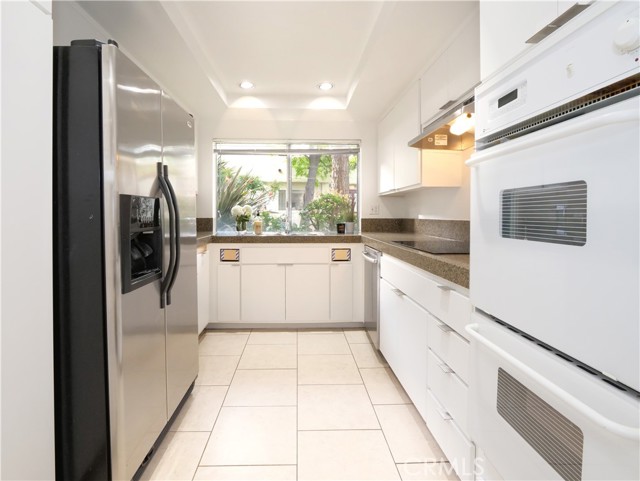 Kitchen, all new cabinet doors & hdwe