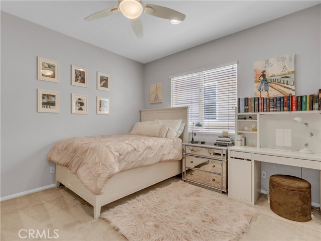 5637 Como Circle, Woodland Hills CA: https://media.crmls.org/medias/abc4bfda-cf8b-4fa0-8b63-5b8fdd3d7613.jpg
