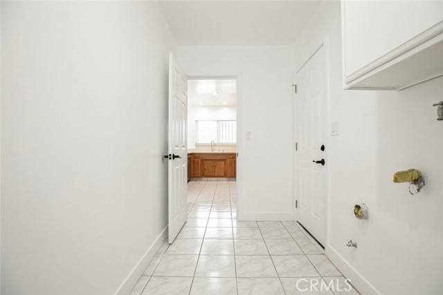 10415 Wish Avenue, Granada Hills CA: https://media.crmls.org/medias/abc721d5-dcf7-47d7-901f-9c7e1c486c39.jpg