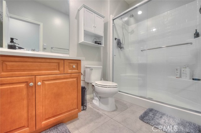 Image 34 of 67 For 14861 Henry Street