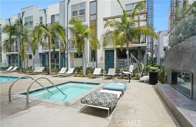 321 Placemark, Irvine CA: https://media.crmls.org/medias/abc84fbc-3b58-4180-85f3-2430acfd04f8.jpg