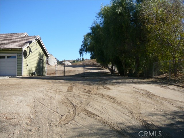 Detail Gallery Image 3 of 73 For 22580 Hills Ranch Rd, Nuevo,  CA 92567 - 4 Beds | 2 Baths