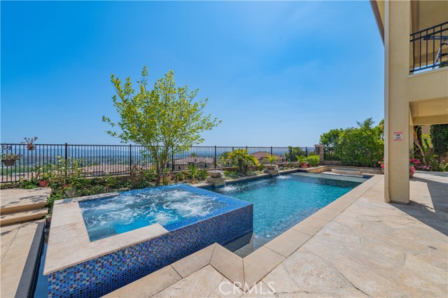 20408 Umbria Way, Yorba Linda CA: https://media.crmls.org/medias/abc8a5dc-ae0e-4548-8209-59942a03b2c9.jpg