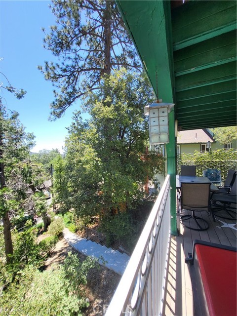 53620 Jeffery Pine Road, Idyllwild CA: https://media.crmls.org/medias/abc9535a-c974-48ce-be0f-346b58e38c74.jpg