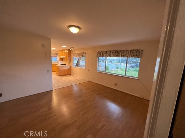 MLS #WS25139977 img 4