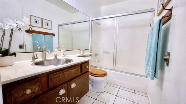 Detail Gallery Image 9 of 12 For 22733 Lakeway Dr #360,  Diamond Bar,  CA 91765 - 2 Beds | 1 Baths