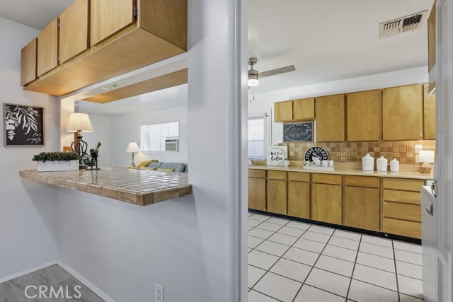 Detail Gallery Image 15 of 58 For 11681 Wasco, Garden Grove,  CA 92841 - 4 Beds | 2 Baths